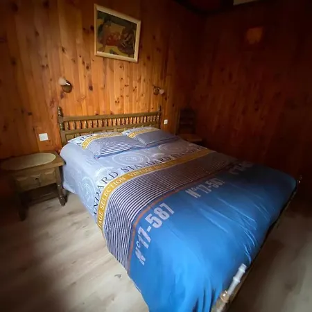 Le P'tit Caribou, Pres Des Pistes *